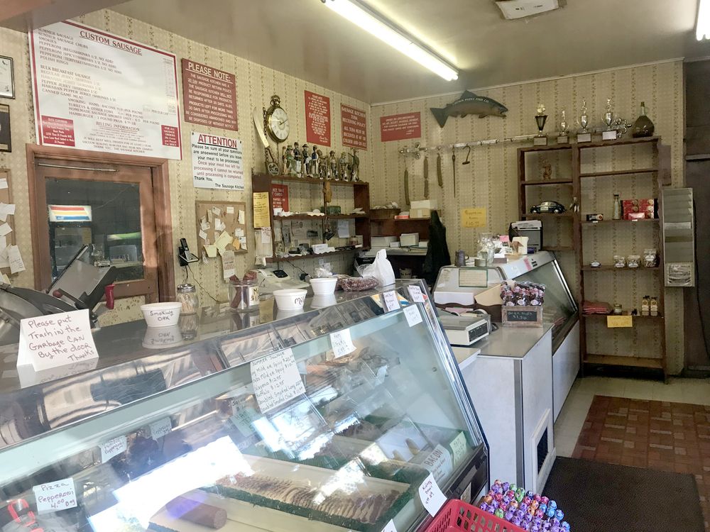 Milwaukie Retail Opportunity: 18893 SE McLoughlin Blvd, Portland, OR 97267